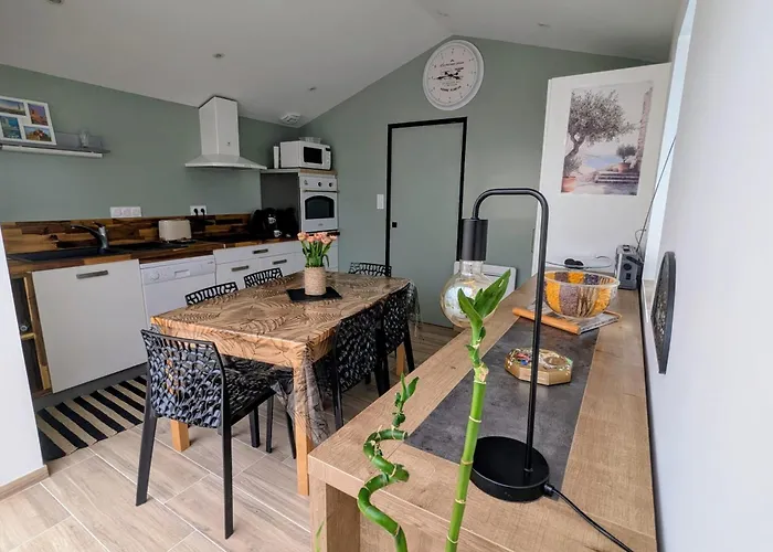 Between Port And With Garage