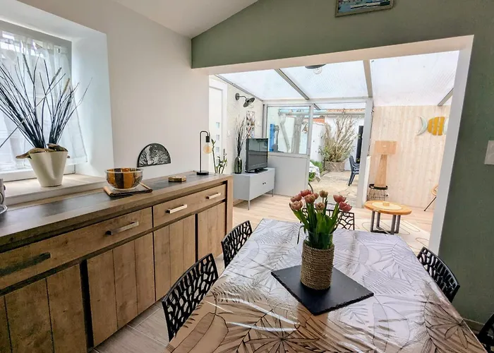 Between Port And With Garage 펜션 Les Sables-dʼOlonne